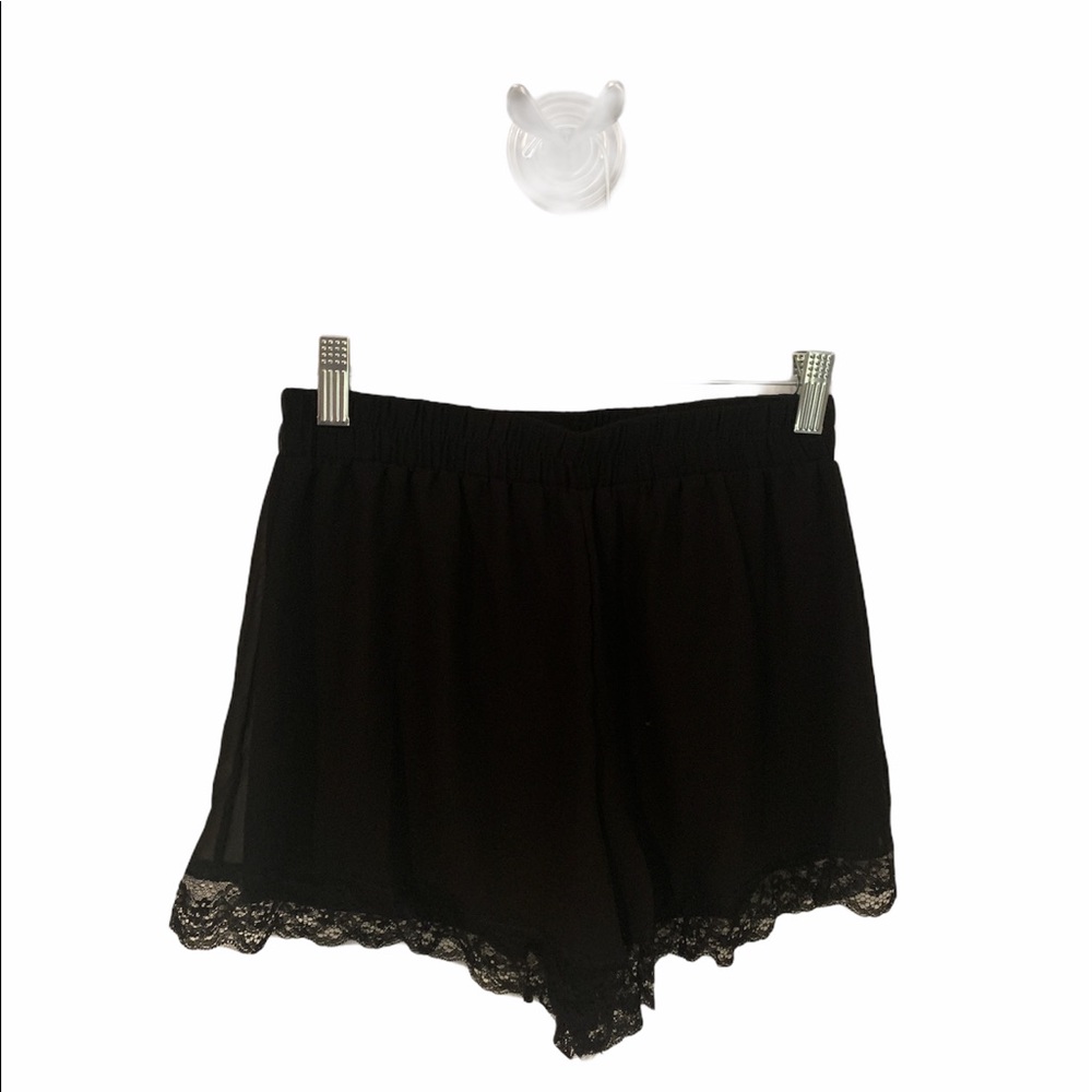 Lace shorts